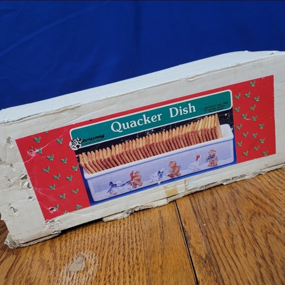 Vintage 1988 House of Lloyd Christmas Around the World Quacker Dish 54-698